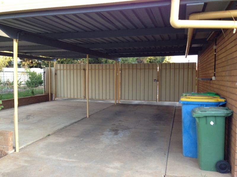 8 Swan Street, Wagga Wagga NSW 2650