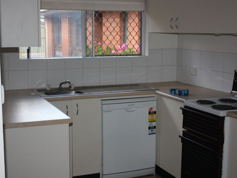2/11 Fox Street, Wagga Wagga NSW 2650