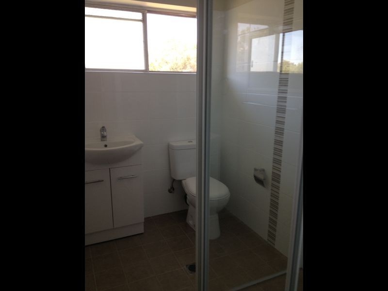 1/12 Higgins Avenue, Wagga Wagga NSW 2650