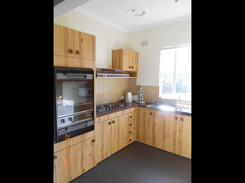 31 Blamey Street, Turvey Park NSW 2650