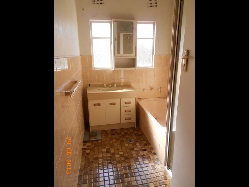 31 Blamey Street, Turvey Park NSW 2650