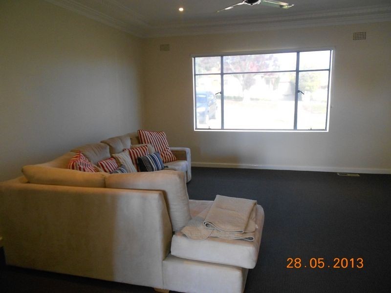 31 Blamey Street, Turvey Park NSW 2650