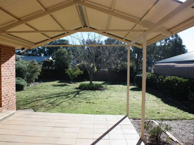 18 Harrier Street, Estella NSW 2650