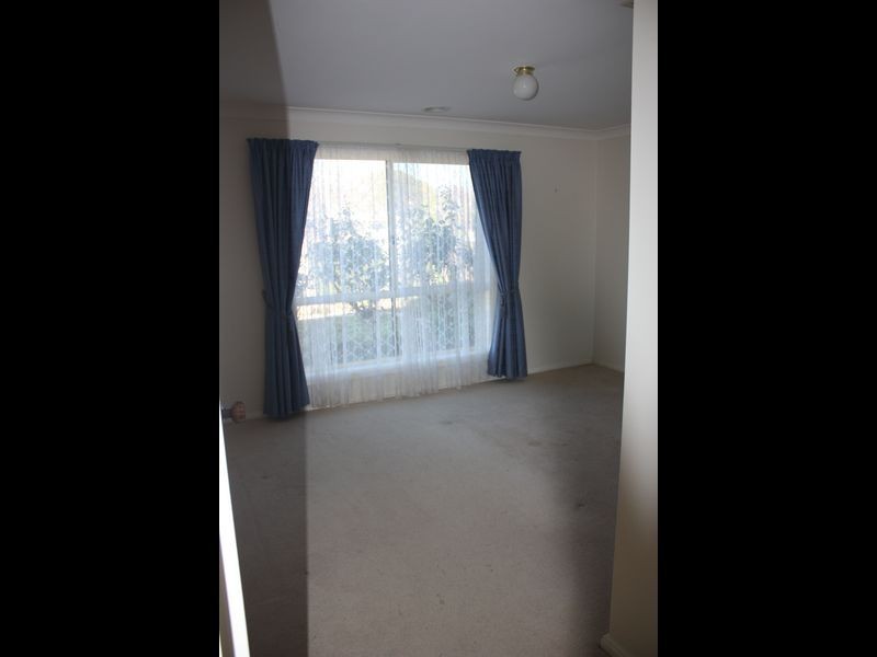 18 Harrier Street, Estella NSW 2650