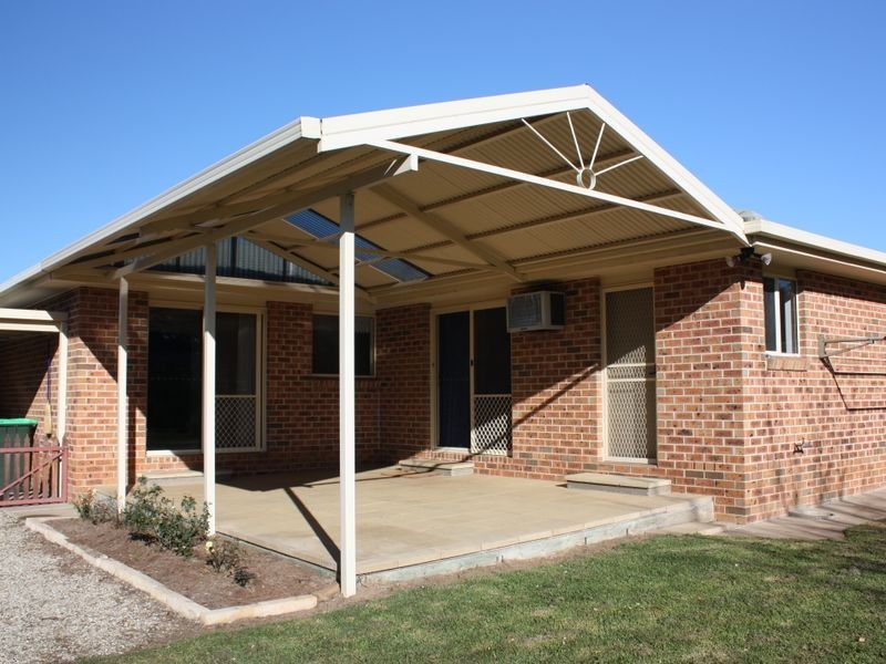 18 Harrier Street, Estella NSW 2650