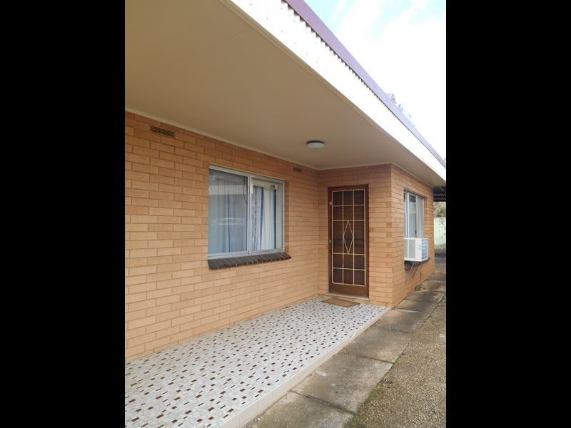 4/87 Raye Street, Tolland NSW 2650