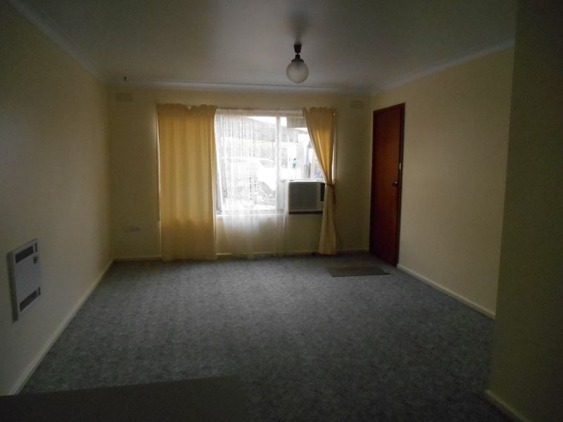 4/87 Raye Street, Tolland NSW 2650