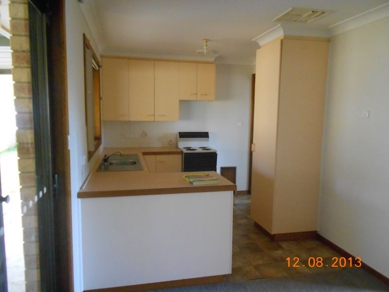 28 Wiradjuri Crescent, Wagga Wagga NSW 2650