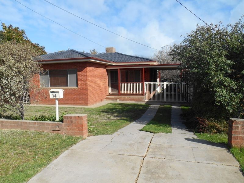 14 Raye Street, Tolland NSW 2650
