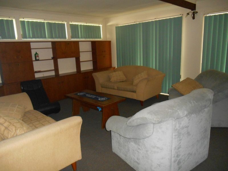 14 Raye Street, Tolland NSW 2650