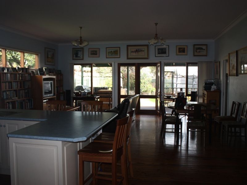18 Richard Street, Wagga Wagga NSW 2650