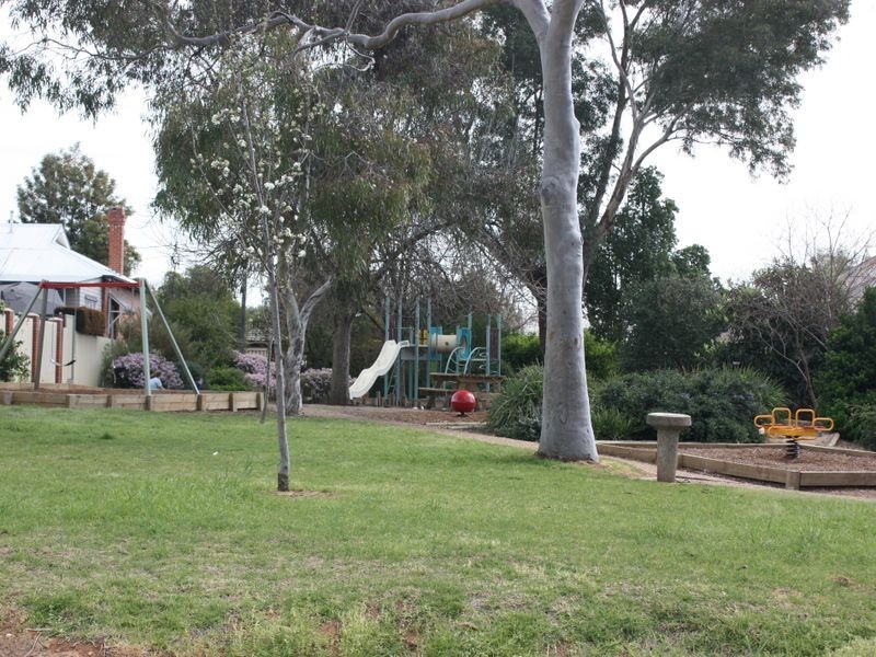 18 Richard Street, Wagga Wagga NSW 2650