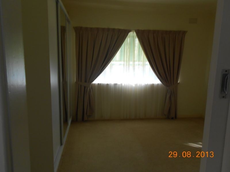 102 Meadow Street, Kooringal NSW 2650