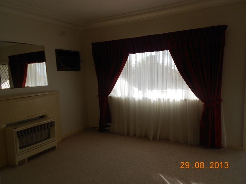102 Meadow Street, Kooringal NSW 2650