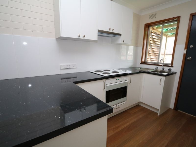 3/9 Sherwood Avenue, Kooringal NSW 2650