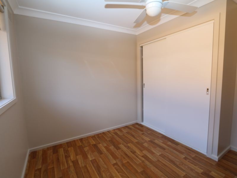 11 Tinga Crescent, Kooringal NSW 2650