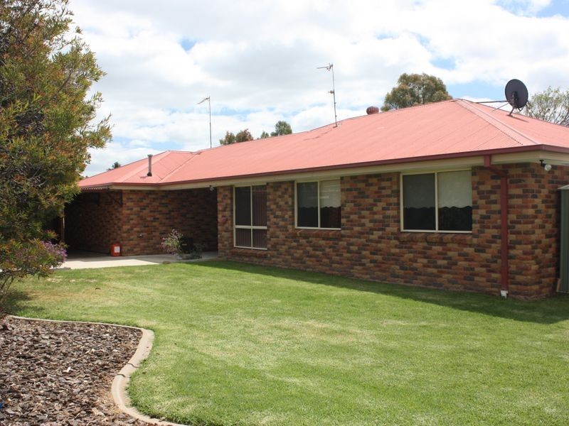 14 Kurrajong Avenue, Forest Hill NSW 2651