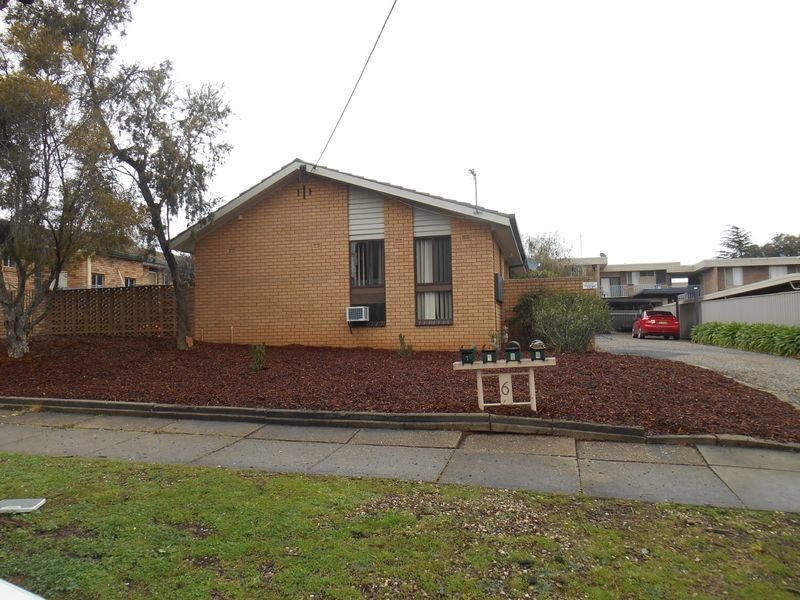 3/6 Nordlingen Drive, Tolland NSW 2650