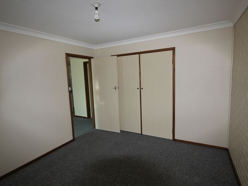 3/6 Nordlingen Drive, Tolland NSW 2650