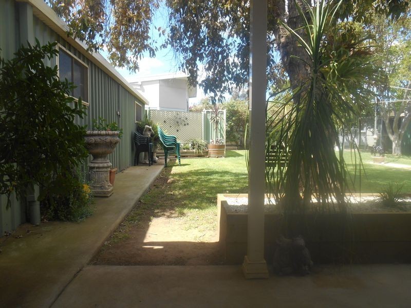 49 Raye Street, Tolland NSW 2650