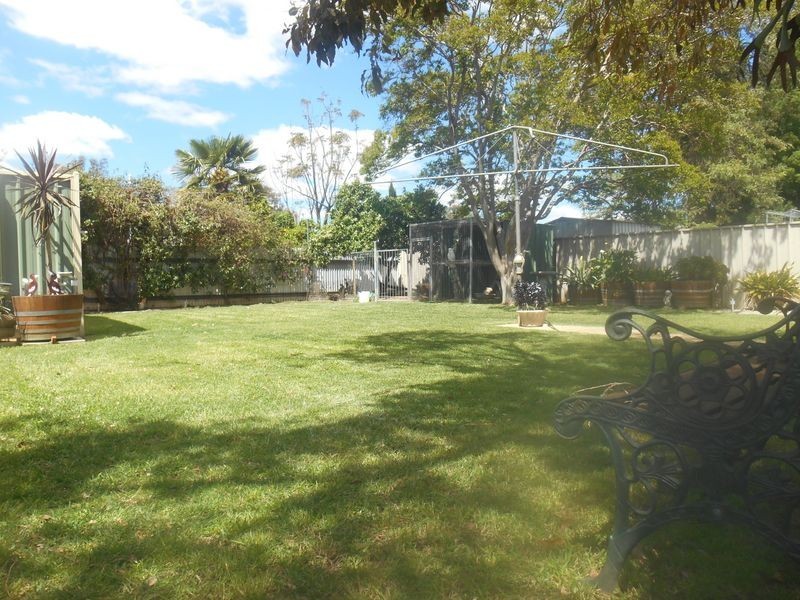 49 Raye Street, Tolland NSW 2650