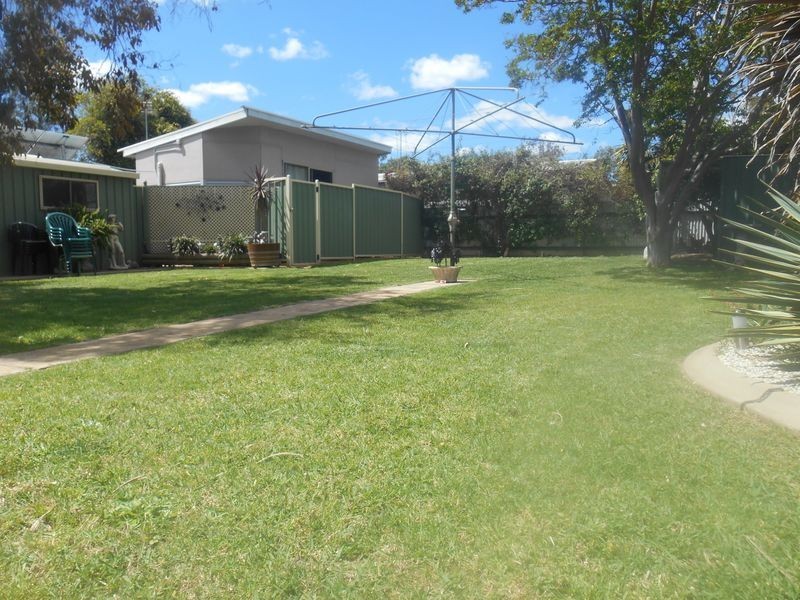 49 Raye Street, Tolland NSW 2650