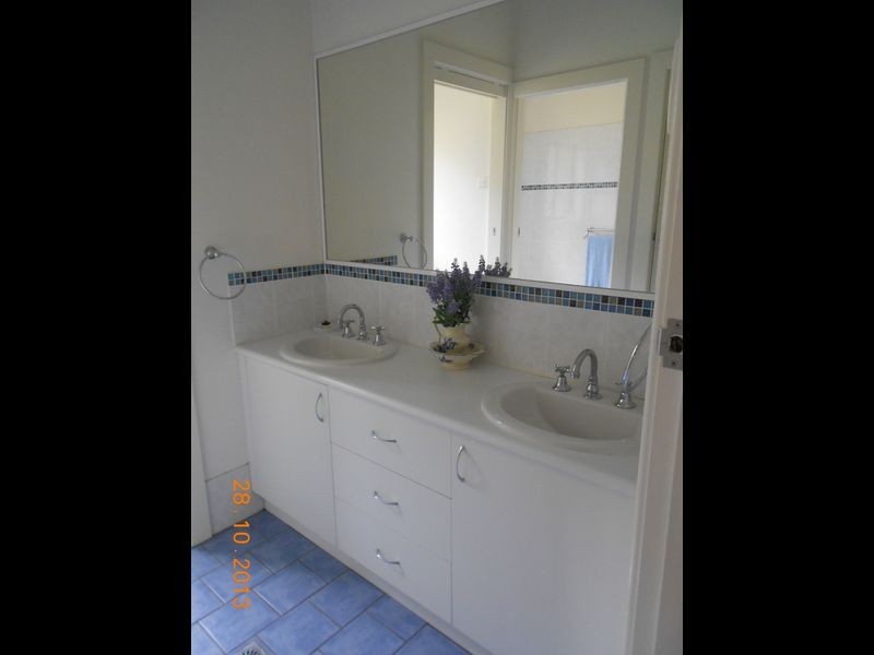 34 Copland Street, Wagga Wagga NSW 2650