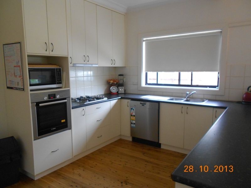 34 Copland Street, Wagga Wagga NSW 2650