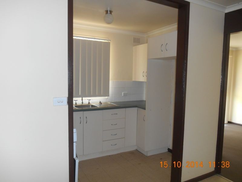 4 Blakemore Street, Ashmont NSW 2650