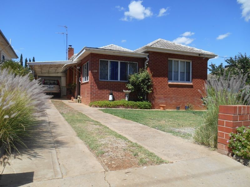 148 Fernleigh Road, Mount Austin NSW 2650