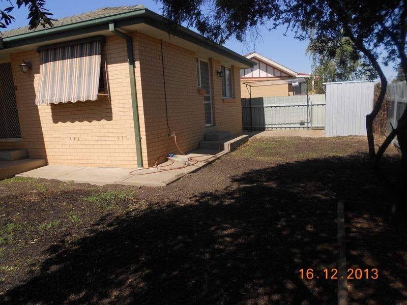 4 Girraween Mews, Glenfield Park NSW 2650