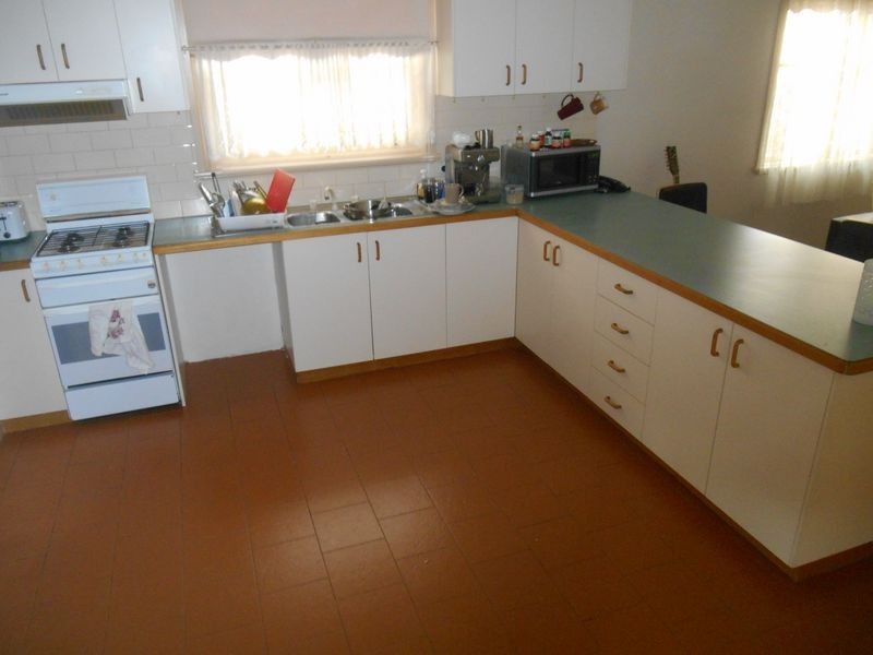 126 Gurwood Street, Wagga Wagga NSW 2650