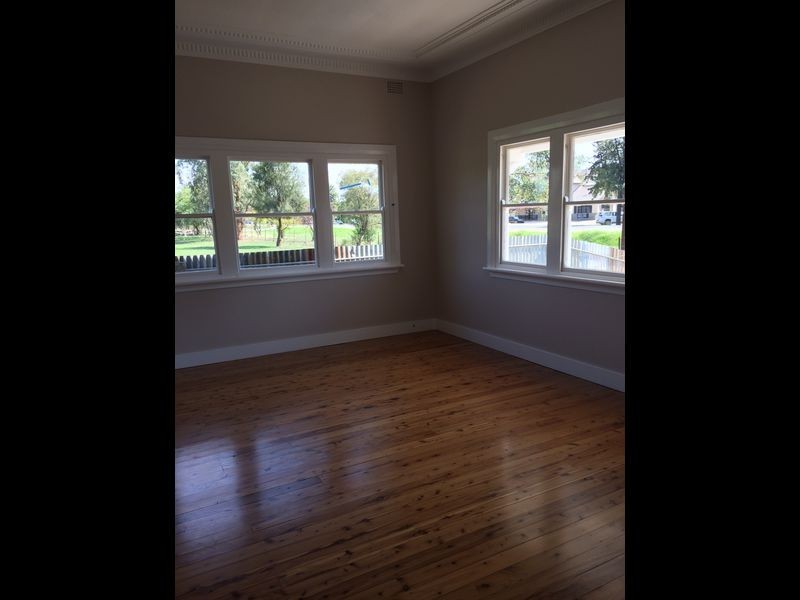 3 Hampden Avenue, Alfredtown NSW 2650