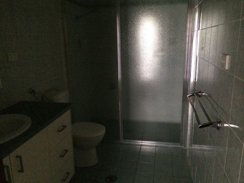 10 McCoullough Drive, Tolland NSW 2650