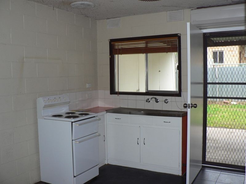 1/7 Sherwood Avenue, Kooringal NSW 2650