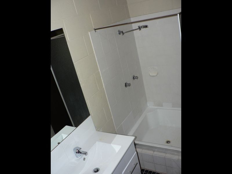 1/7 Sherwood Avenue, Kooringal NSW 2650