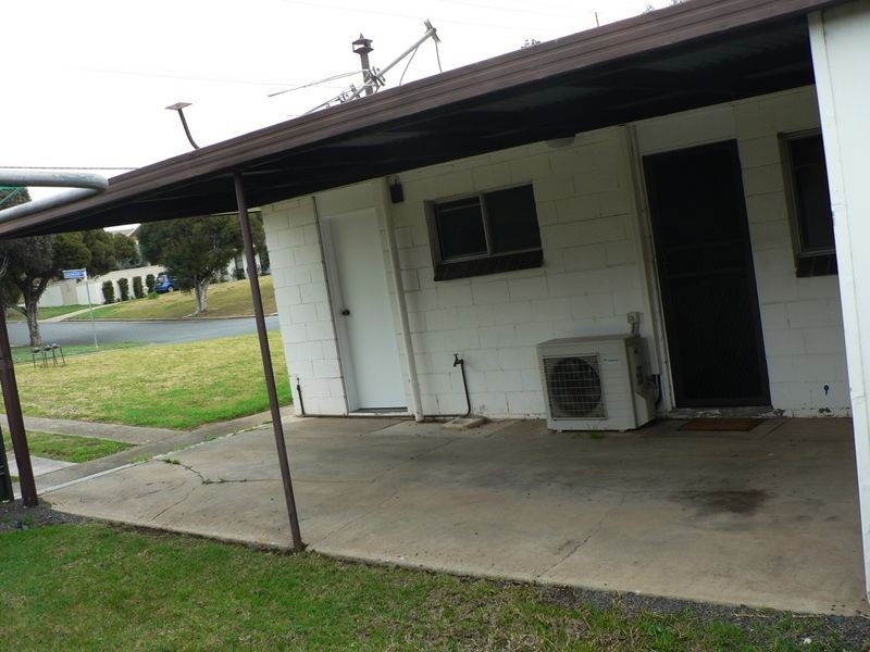 1/7 Sherwood Avenue, Kooringal NSW 2650