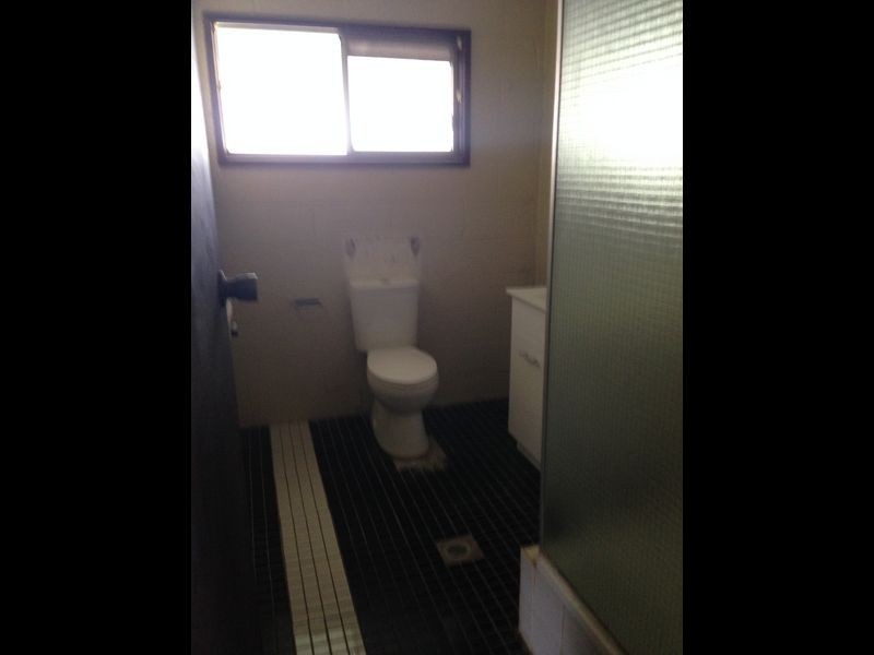 2/7 Sherwood Avenue, Kooringal NSW 2650