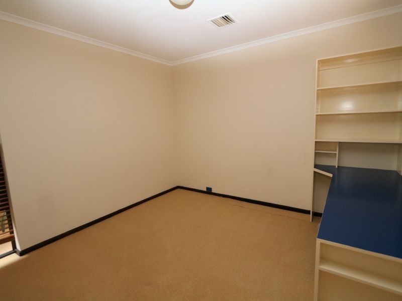 28 Patamba Street, Kooringal NSW 2650