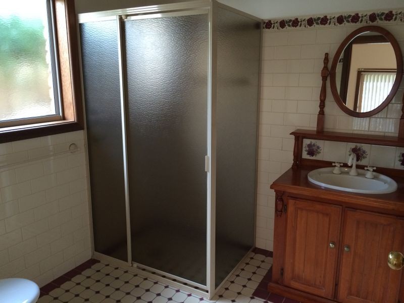 49 Henwood Avenue, Kooringal NSW 2650