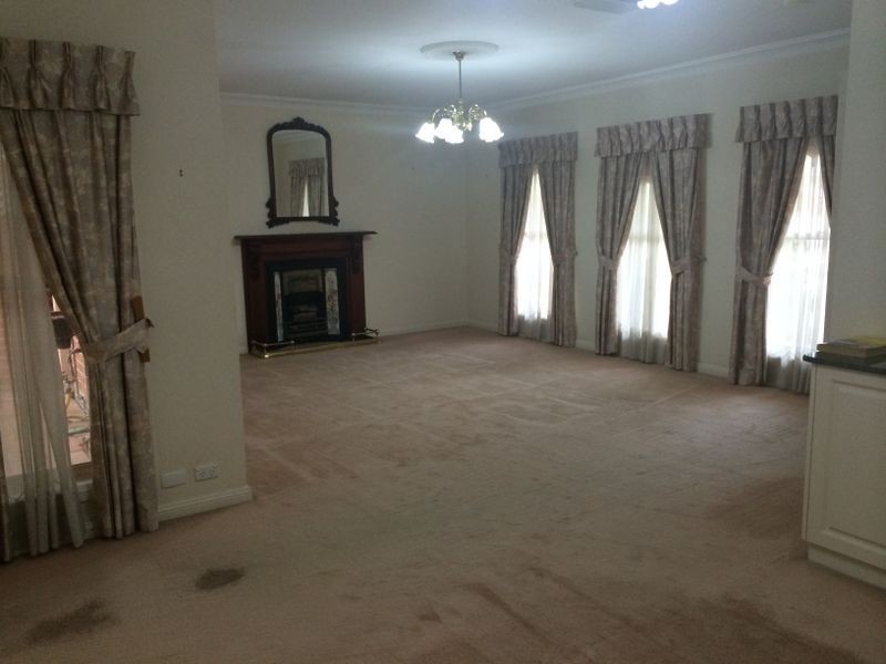 161 Gurwood Street, Wagga Wagga NSW 2650