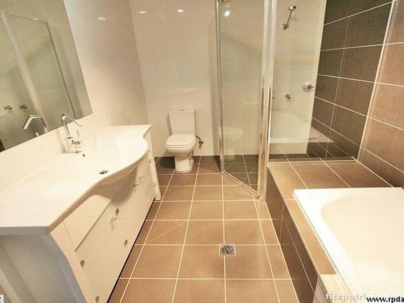 2 Cochrane Street, Wagga Wagga NSW 2650