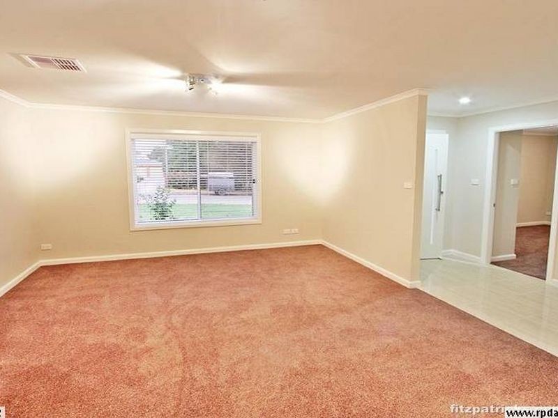 2 Cochrane Street, Wagga Wagga NSW 2650