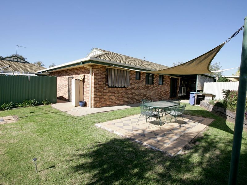 3/3 Travers Street, Wagga Wagga NSW 2650