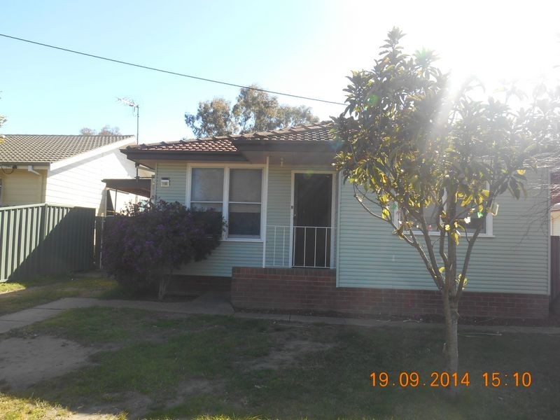 16 Tarakan Avenue, Wagga Wagga NSW 2650