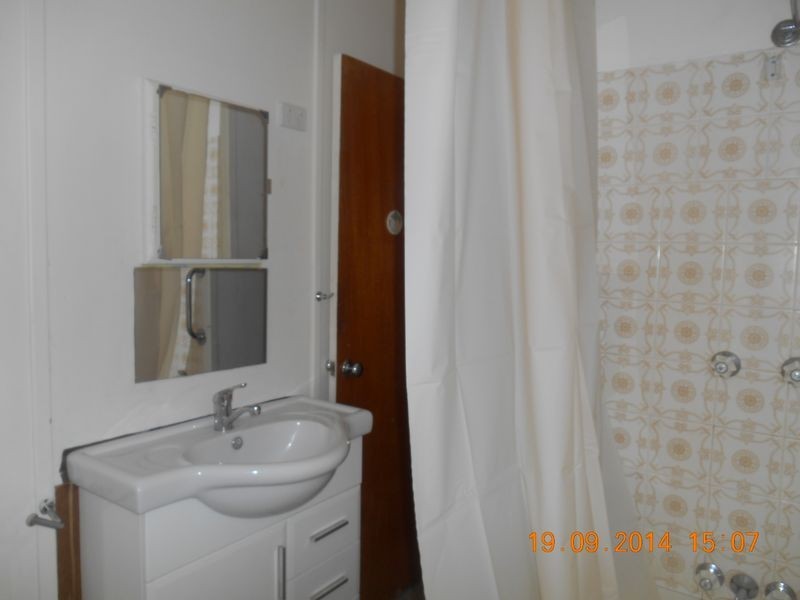 16 Tarakan Avenue, Wagga Wagga NSW 2650