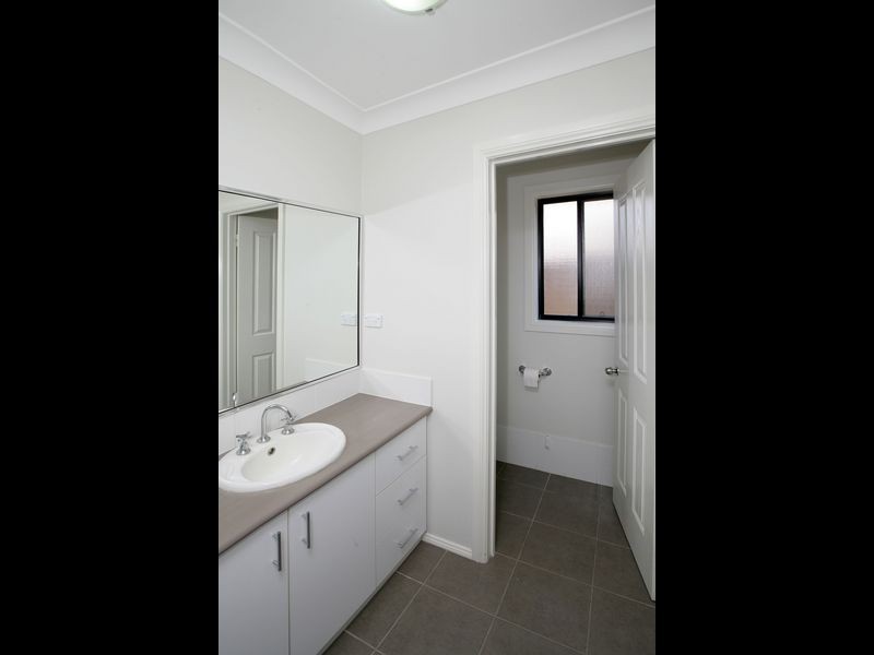 47 Barrima Drive, Glenfield Park NSW 2650