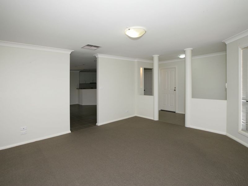 47 Barrima Drive, Glenfield Park NSW 2650