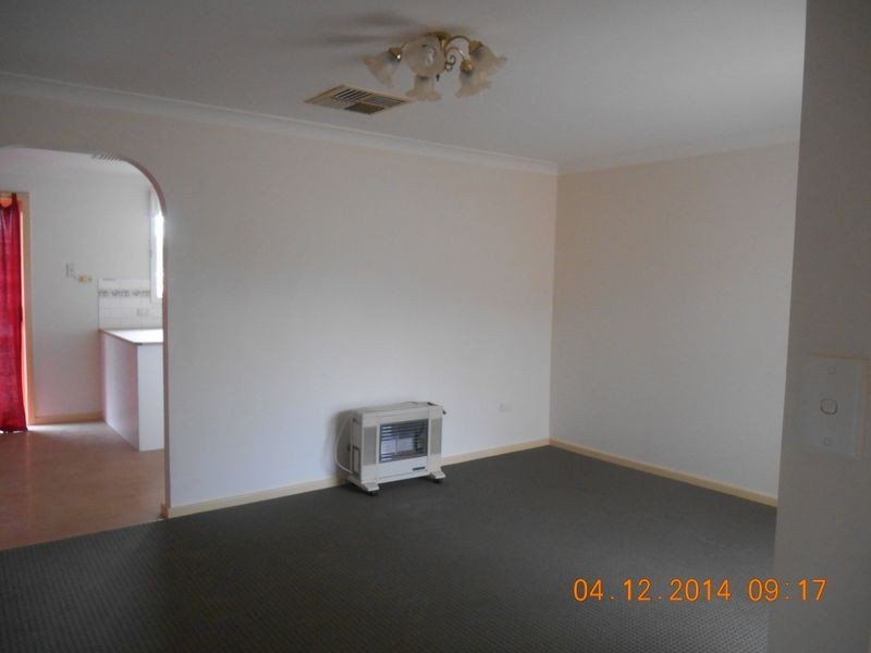 2/19 Horsley Street, Kooringal NSW 2650