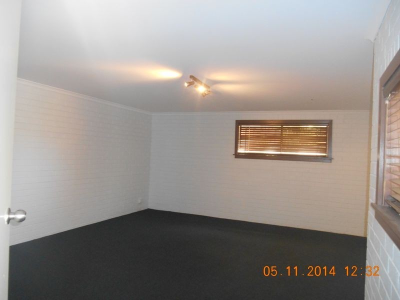 66 Warrawong Street, Kooringal NSW 2650